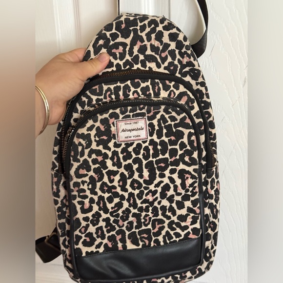 Backpack - Picture 1 of 2